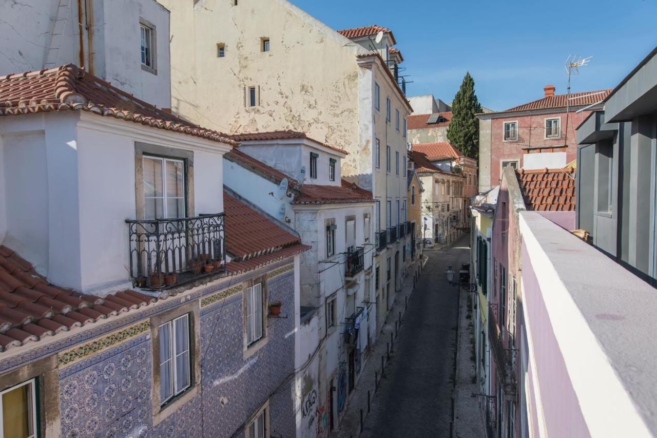 Bairro Alto Stunning Flat With Balcony By Lovelystay リスボン エクステリア 写真